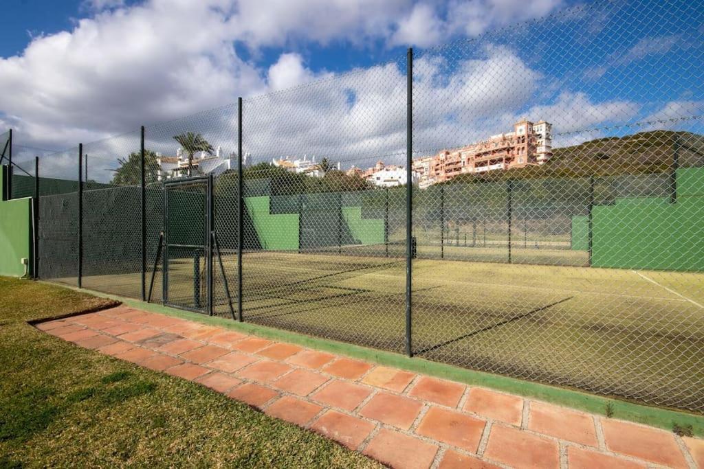 2 Bedrooms Sea And Pool View Apt In Duquesa Golf & Gardens Manilva Castillo de Sabinillas Exterior photo